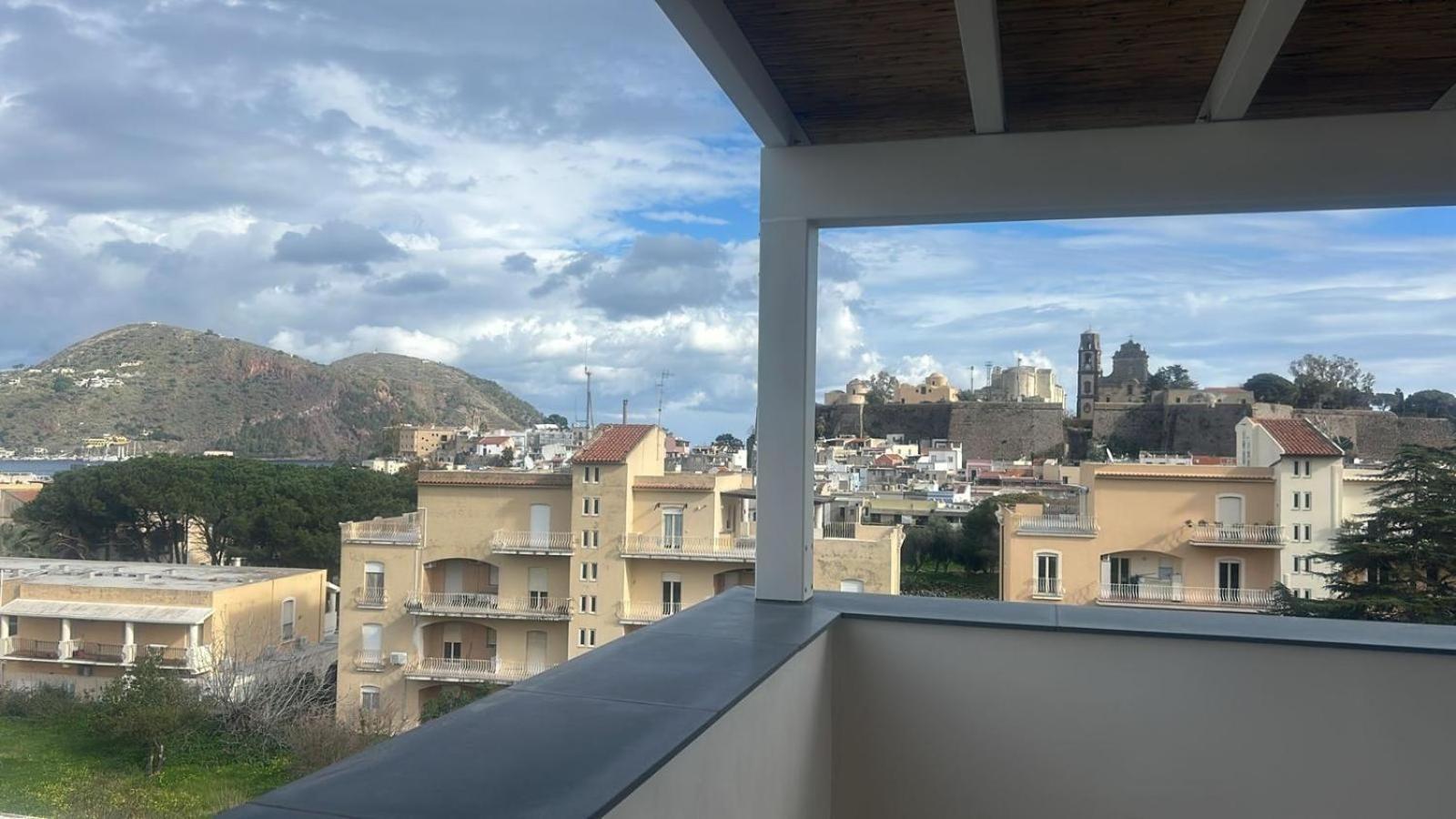 Appartamenti Il Ventaglio Lipari  Eksteriør billede